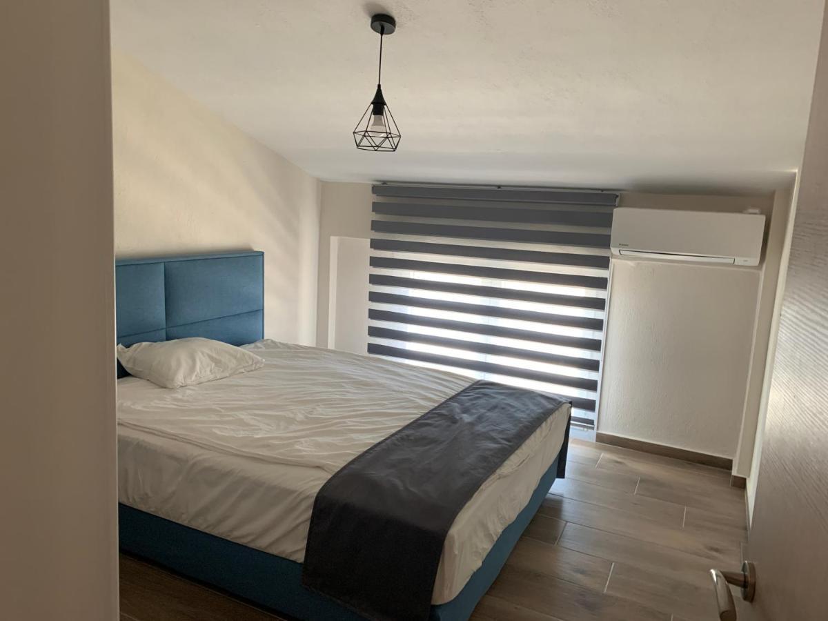 Blue Fish Luxury Villa Nikiti  Exteriör bild